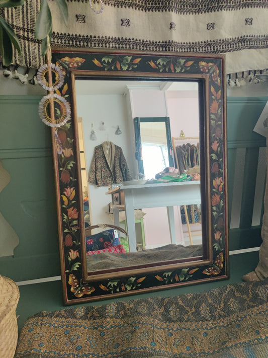 Yndigt håndmalet vintage spejl